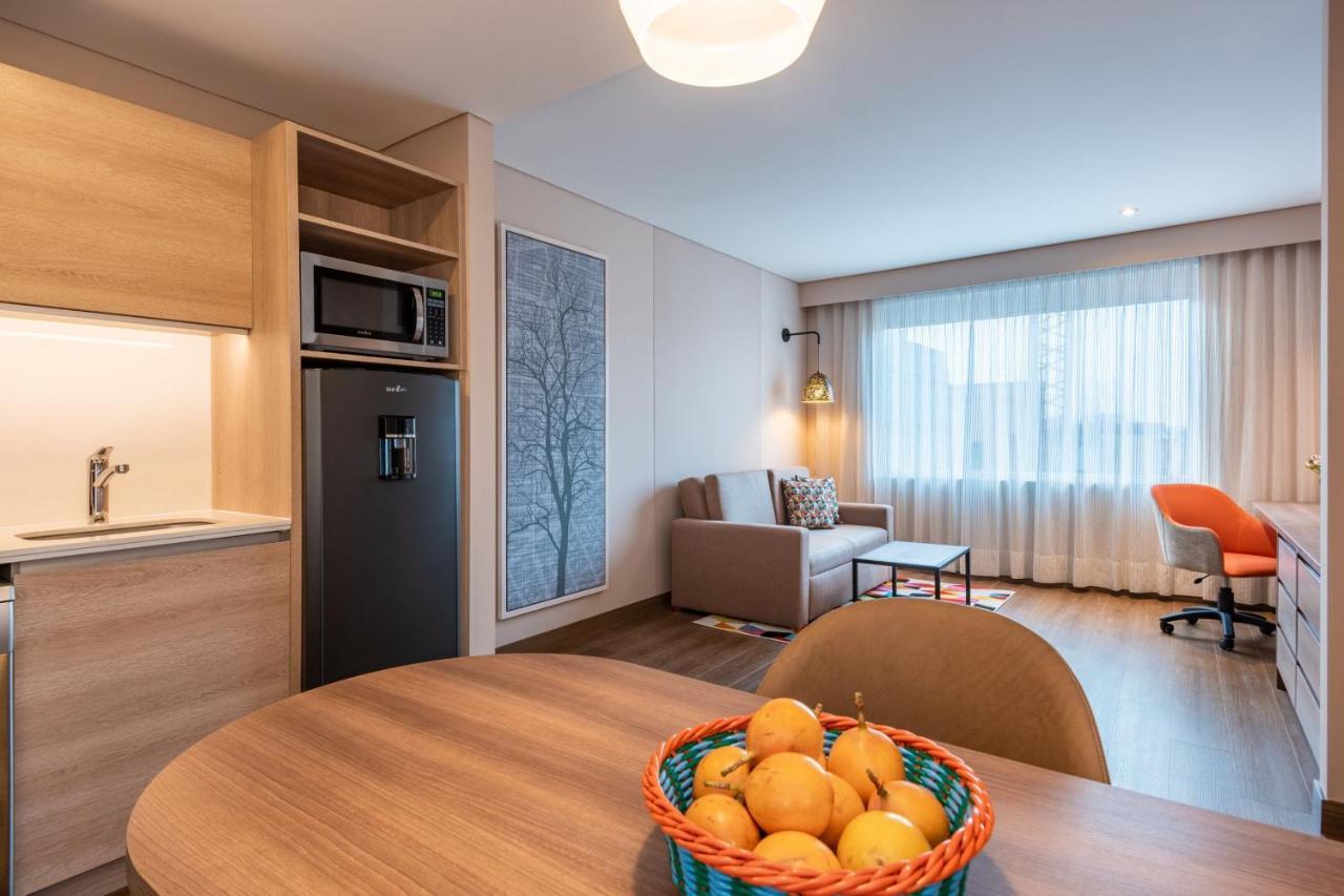 Residence Inn By Marriott Bogota Buitenkant foto
