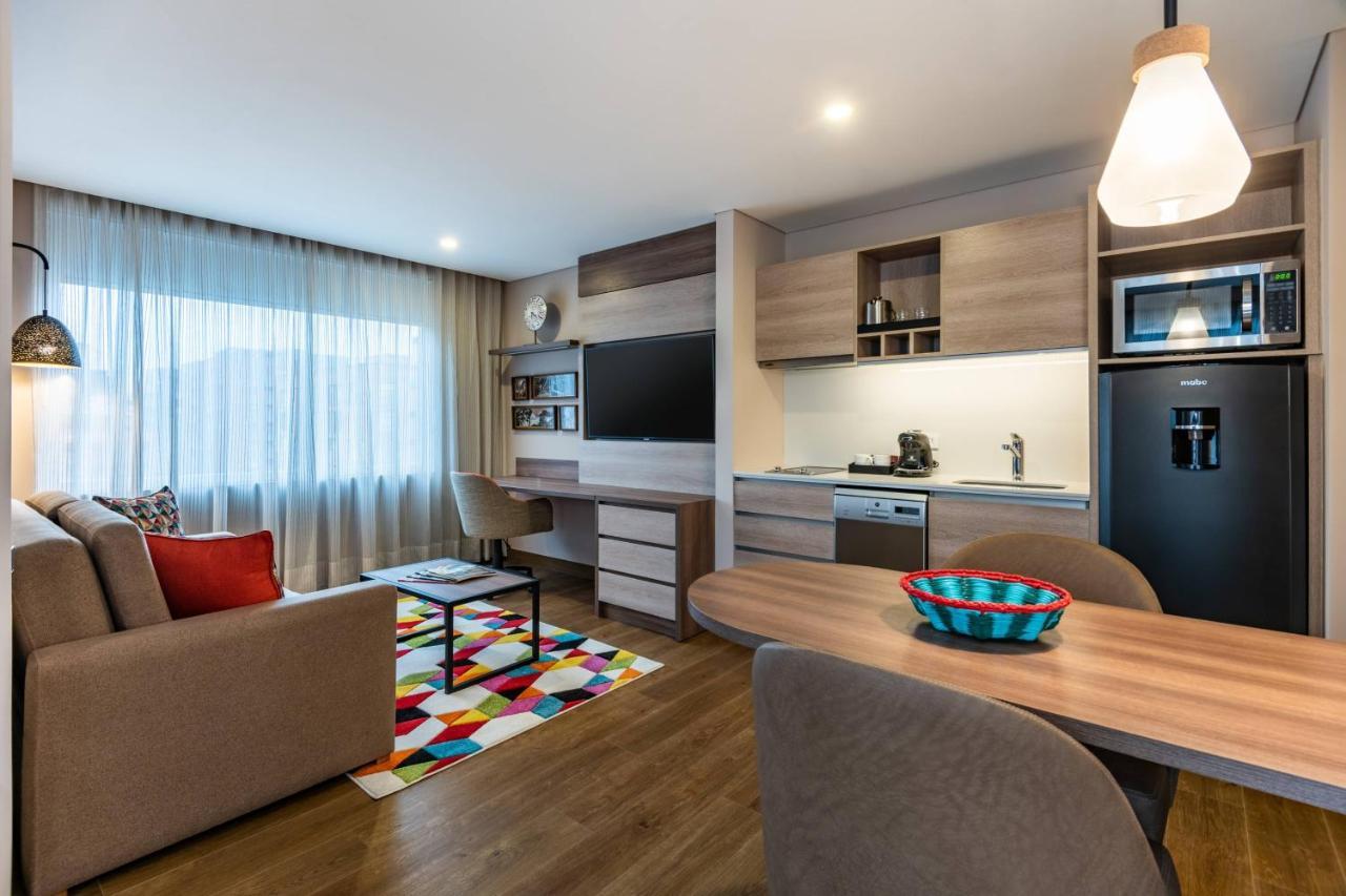 Residence Inn By Marriott Bogota Buitenkant foto